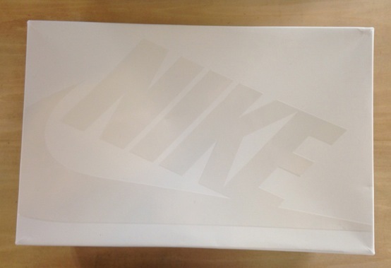 http://www.houyhnhnm.jp/blog/hynm_editor/images/_nikeam1.jpg