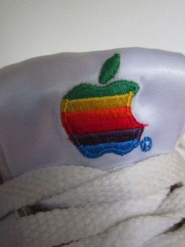 http://www.houyhnhnm.jp/blog/hynm_editor/images/apple_sneakers4.jpeg