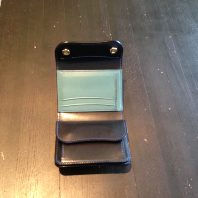 http://www.houyhnhnm.jp/blog/kawaguchi/images/WALLET.JPG