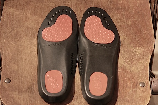 http://www.houyhnhnm.jp/blog/kobayashi_jiro/images/insole3.JPG