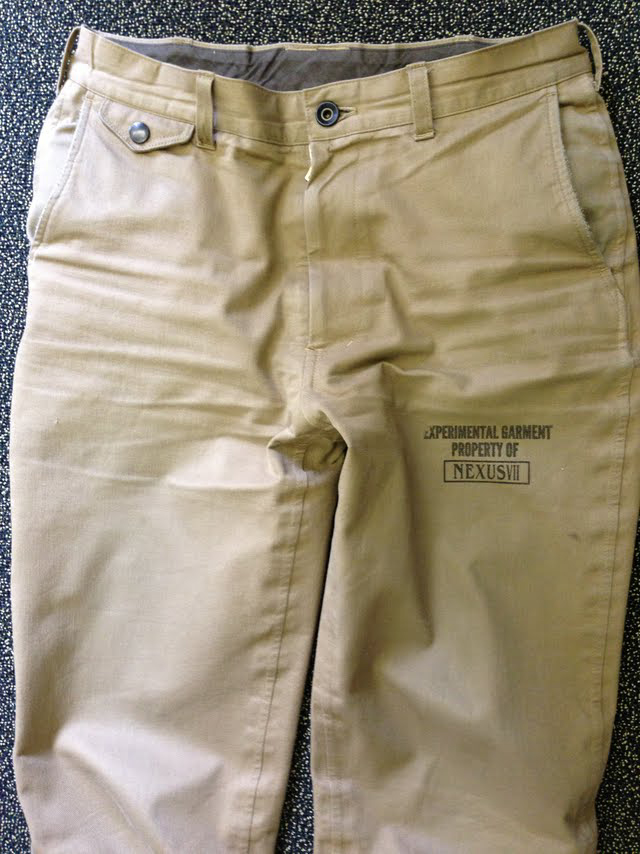 http://www.houyhnhnm.jp/blog/konno/images/GORE-TEX-CHINO.jpg