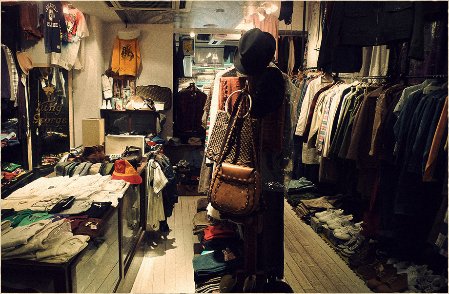 http://www.houyhnhnm.jp/blog/konno/images/main_img.jpg