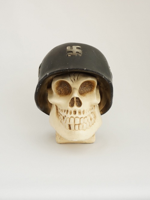 http://www.houyhnhnm.jp/blog/konno/images/skull_01f.jpg