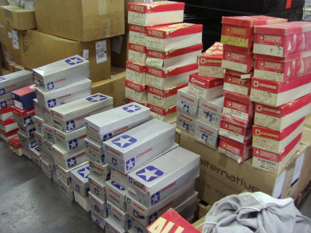 http://www.houyhnhnm.jp/blog/kurihara/images/BLOG%20PHOTO%20APR%2007%20015.jpg