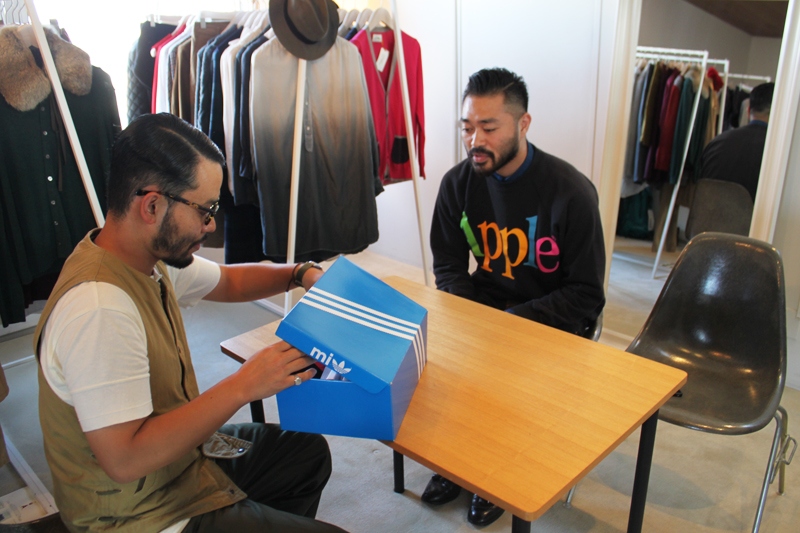 http://www.houyhnhnm.jp/blog/miadidas/images/pogmuro001.jpg