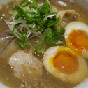 Bia Bia 塩半熟玉子ラーメン