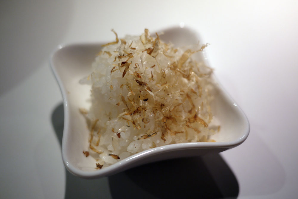 http://www.houyhnhnm.jp/blog/miyazawa/images/hiyagokuaetsukesoba07.jpg