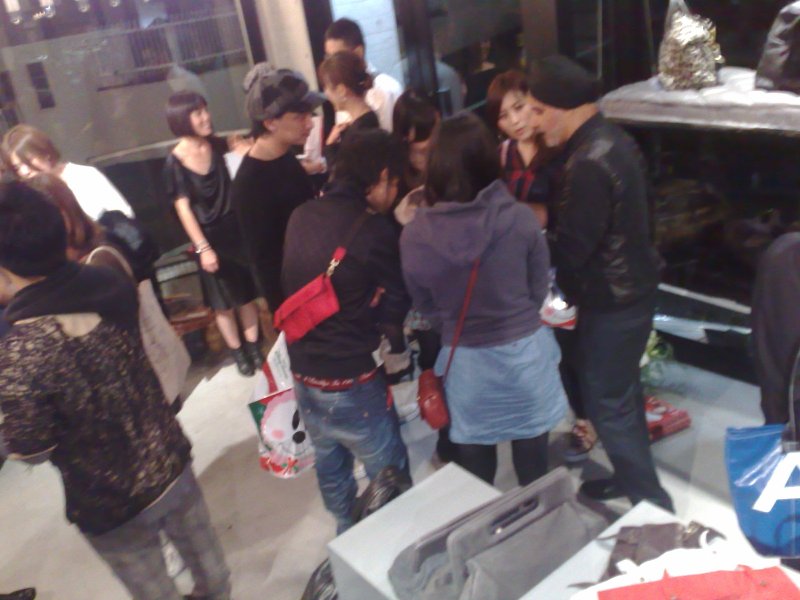 http://www.houyhnhnm.jp/blog/moriyama/images/05112011610.jpg