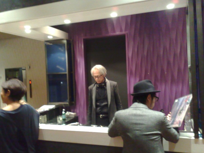 http://www.houyhnhnm.jp/blog/moriyama/images/11112011621.jpg