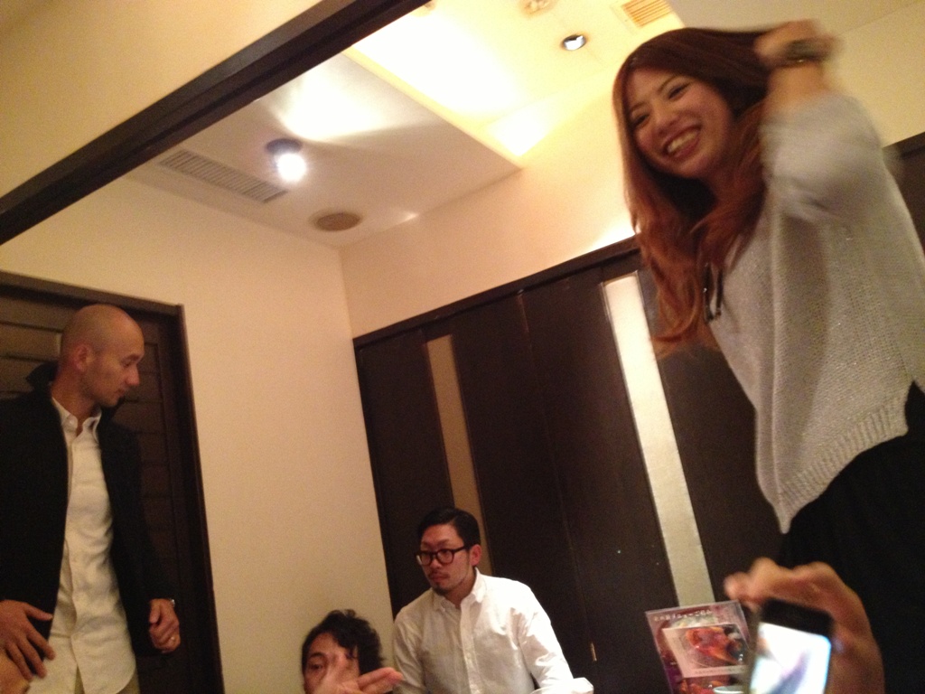 http://www.houyhnhnm.jp/blog/moriyama/images/2012_10_29_AYANO%20%283%29.JPG