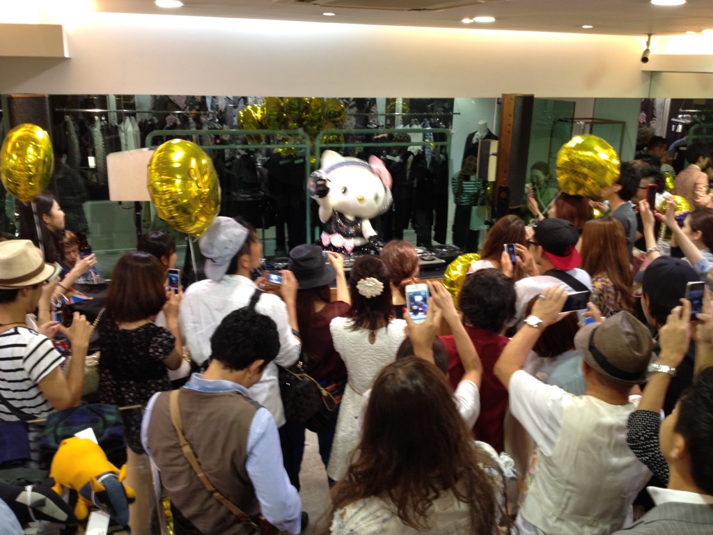 http://www.houyhnhnm.jp/blog/moriyama/images/IMG_1474.JPG