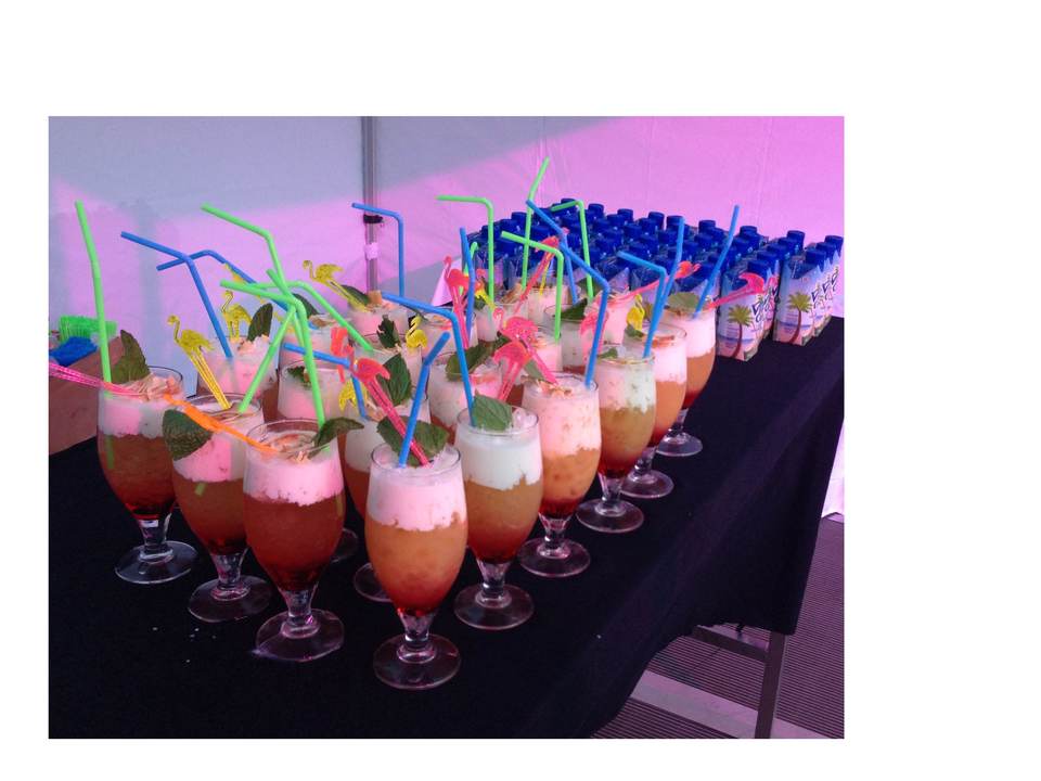 http://www.houyhnhnm.jp/blog/noguchi_yuka/images/cocktails-preenshowss14.jpg
