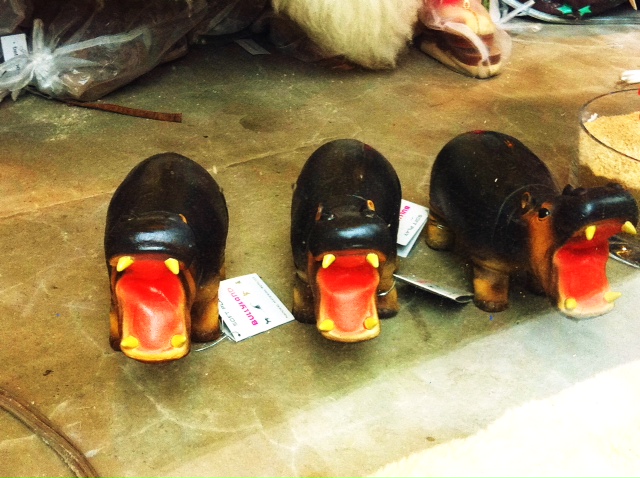 http://www.houyhnhnm.jp/blog/noguchi_yuka/images/hippo.JPG