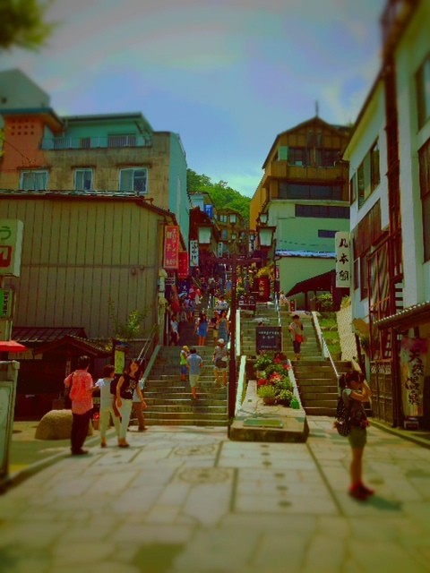 http://www.houyhnhnm.jp/blog/noguchi_yuka/images/ikaho-kaidan.jpeg