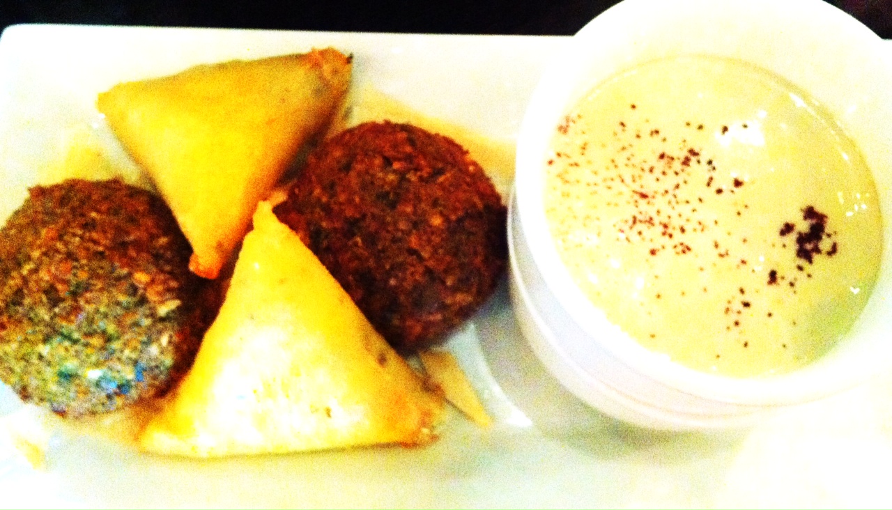http://www.houyhnhnm.jp/blog/noguchi_yuka/images/samosa.JPG