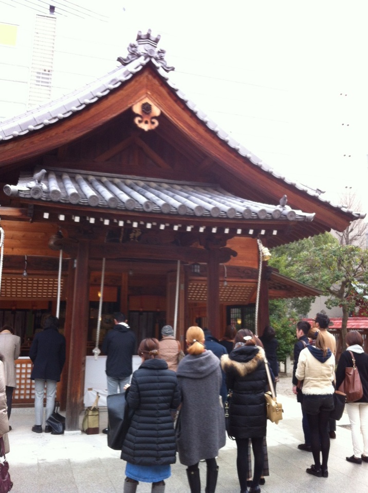 http://www.houyhnhnm.jp/blog/united_arrows/images/20130106_110453.jpg
