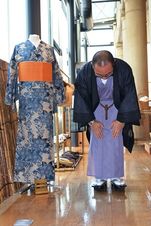 http://www.houyhnhnm.jp/blog/united_arrows/images/20130807_183507.JPG