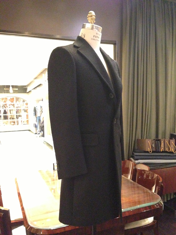 http://www.houyhnhnm.jp/blog/united_arrows/images/IMG_0438.JPG