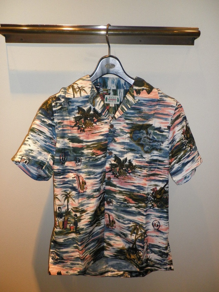 http://www.houyhnhnm.jp/blog/united_arrows/images/P6100014.JPG