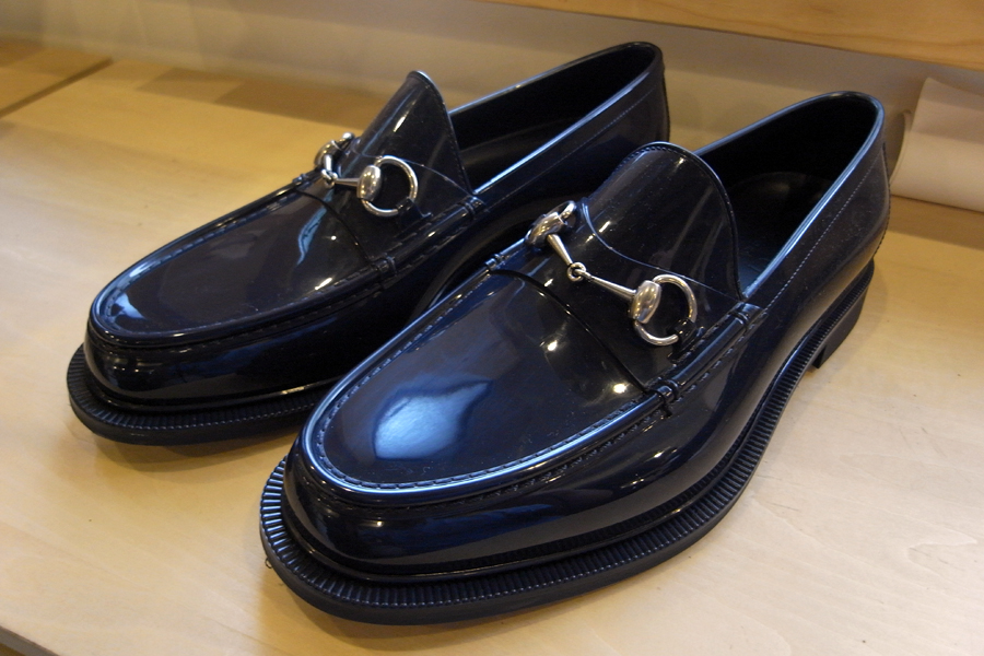 http://www.houyhnhnm.jp/blog/yanaka/images/0411-a.JPG