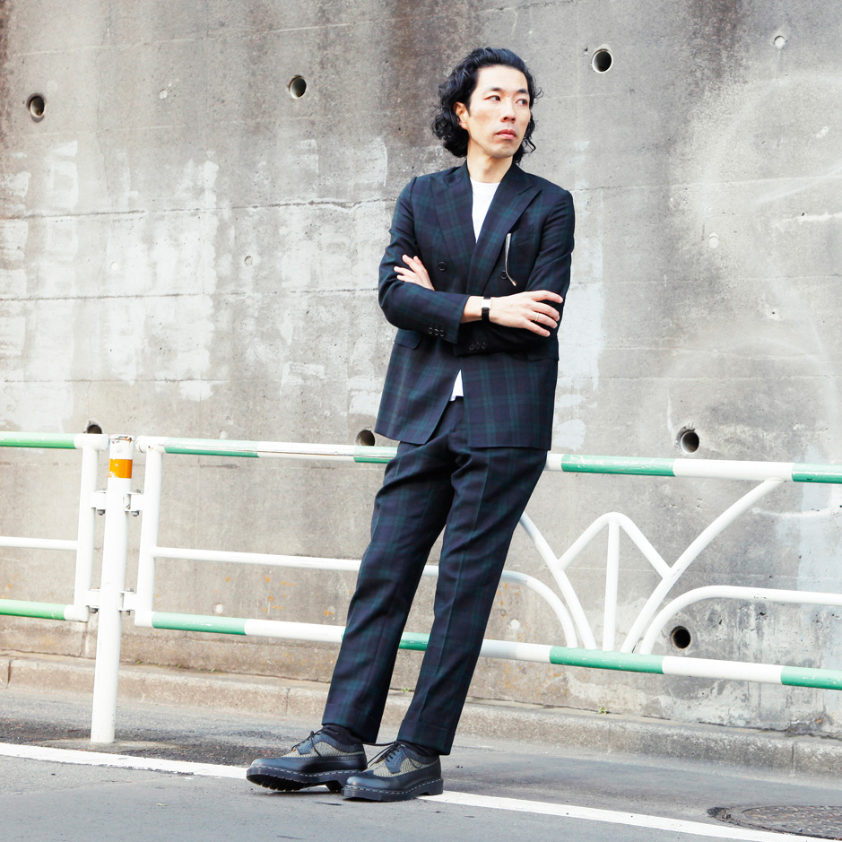 http://www.houyhnhnm.jp/fashion/feature/images/DM_vol1_profile_popup.jpg