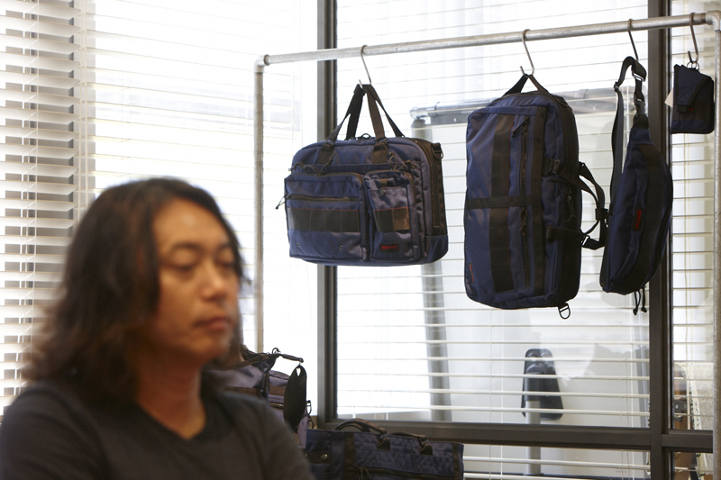 http://www.houyhnhnm.jp/fashion/feature/images/ff_air_force_bl_sub14_l.jpg
