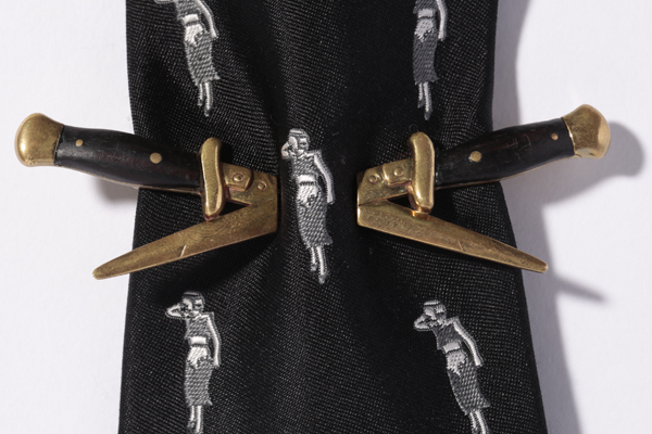 http://www.houyhnhnm.jp/fashion/news/images/122IVCEN-AC01S-2.JPG