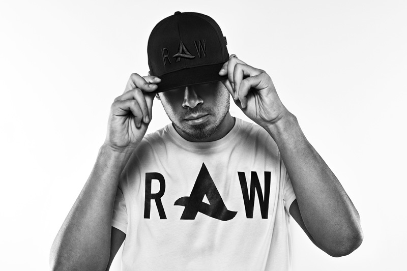 http://www.houyhnhnm.jp/fashion/news/images/Afrojack%20_1.jpg