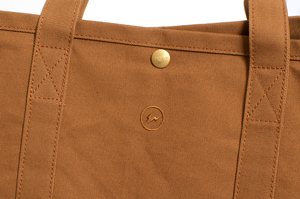 http://www.houyhnhnm.jp/fashion/news/images/Carhartt_UE_Tote_11.jpg