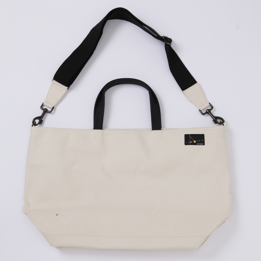 http://www.houyhnhnm.jp/fashion/news/images/TOTE%20BAG.JPG
