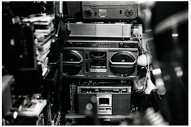 http://www.houyhnhnm.jp/fashion/news/images/anacro002.jpg