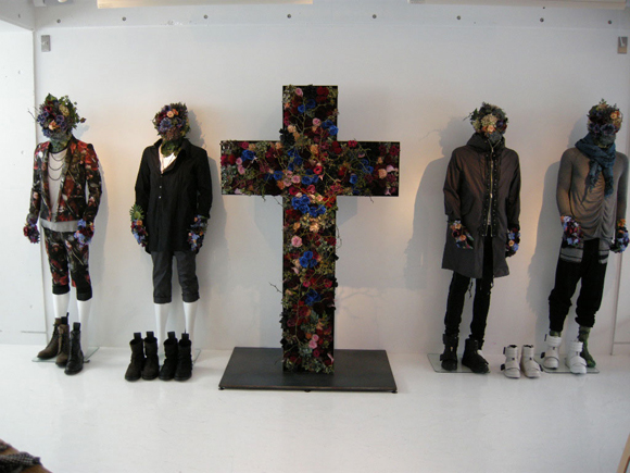 http://www.houyhnhnm.jp/fashion/news/images/dbss6.JPG