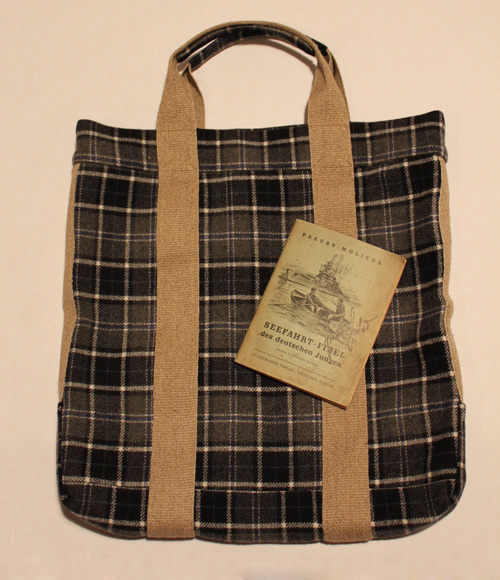 http://www.houyhnhnm.jp/fashion/news/images/frankll6.jpg