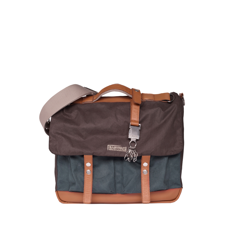 http://www.houyhnhnm.jp/fashion/news/images/kriseast004.jpg