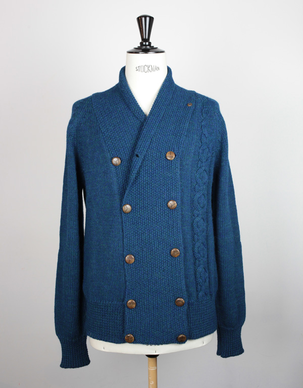 http://www.houyhnhnm.jp/fashion/news/images/lacenaire-AW12-pea-coat-baby-alpaga-duck-blue.jpg