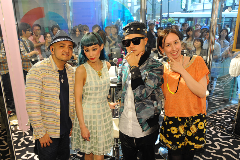 http://www.houyhnhnm.jp/fashion/news/images/ocwave001.jpg