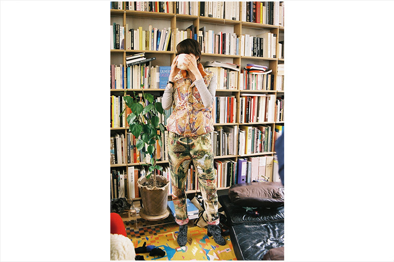 http://www.houyhnhnm.jp/fashion/news/images/purple4.jpg