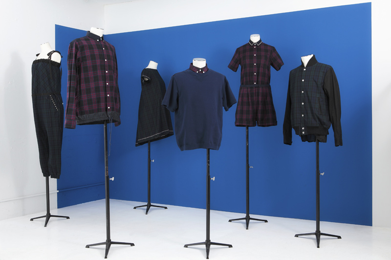 http://www.houyhnhnm.jp/fashion/news/images/sacai_check.JPG