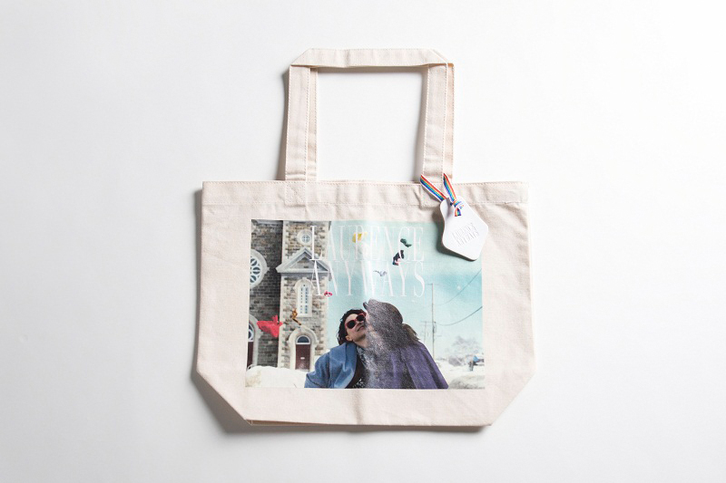 http://www.houyhnhnm.jp/fashion/news/images/t2.jpg