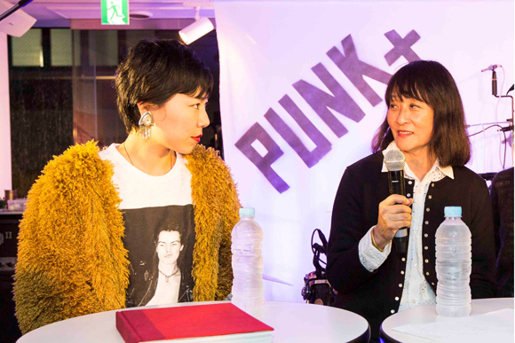 http://www.houyhnhnm.jp/fashion/news/images/talk%20show.jpg