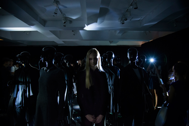 http://www.houyhnhnm.jp/fashion/news/images/theo_012.jpg