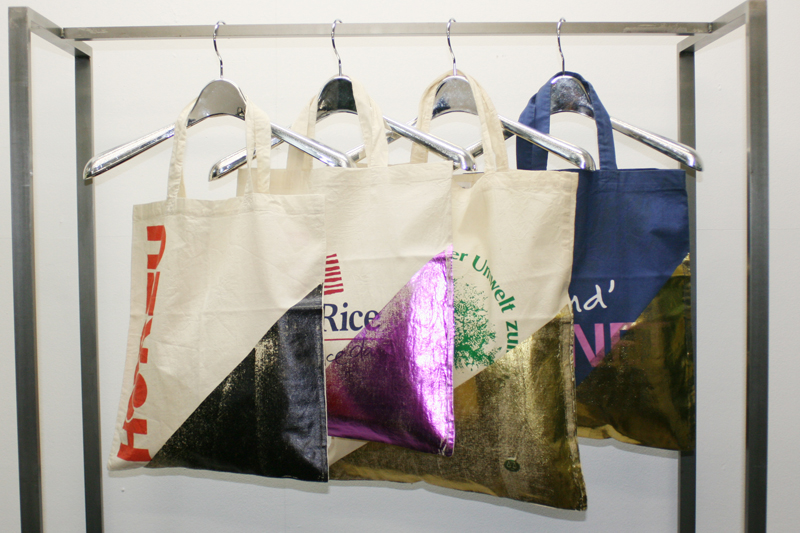 http://www.houyhnhnm.jp/fashion/news/images/togaisetan001.jpg
