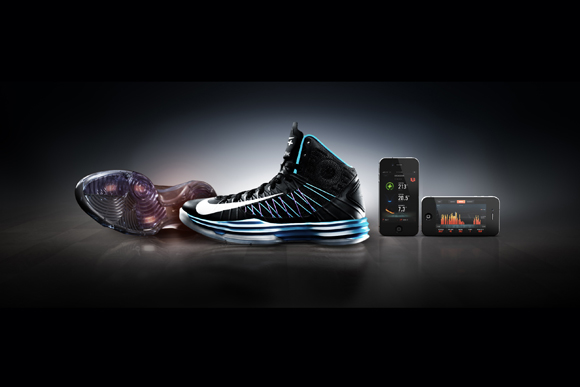 http://www.houyhnhnm.jp/lifestyle/news/images/Nike_Plus_Hyperdunk_hero_CROP_8054.jpg