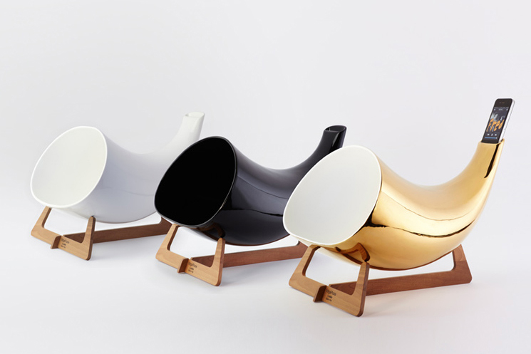 http://www.houyhnhnm.jp/lifestyle/news/images/en%26is-MegaPhone.jpg