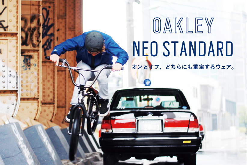 oakley_322-main.jpg