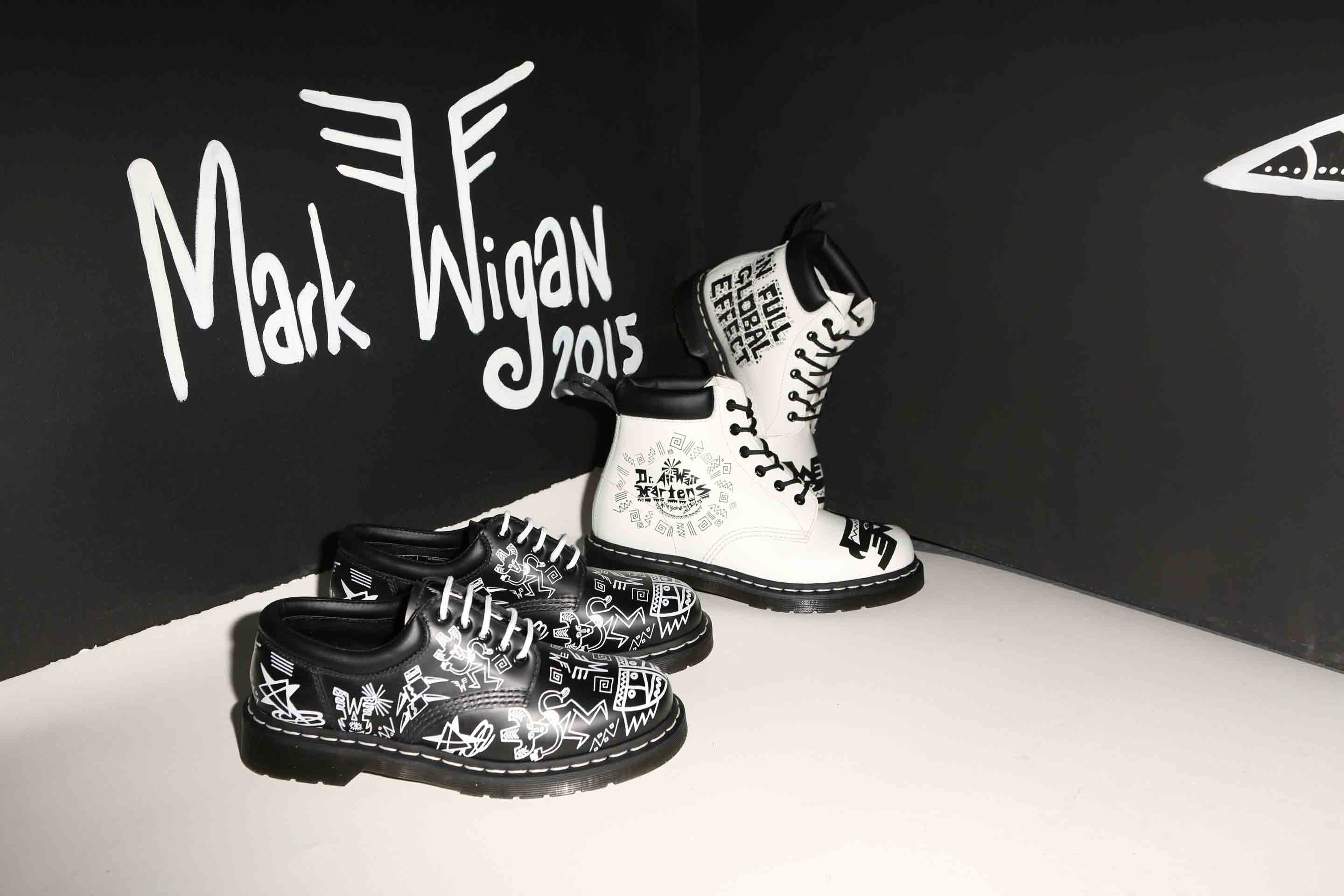 http://www.houyhnhnm.jp/news/images/AW15_DM_Mainline_Mark_Wigan_S5_215_G.jpg