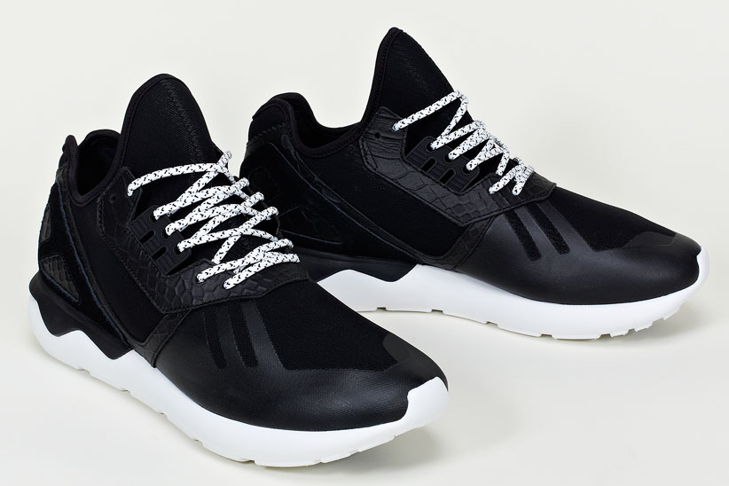 http://www.houyhnhnm.jp/news/images/B35619_tubular_black_02.jpg