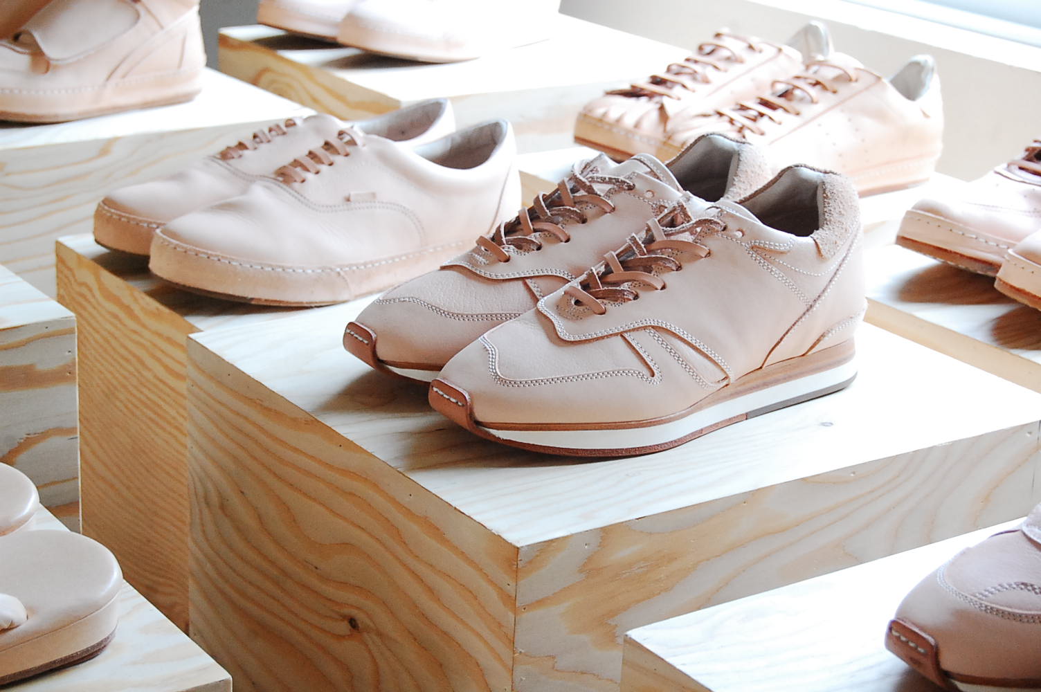 http://www.houyhnhnm.jp/news/images/Hender%20Scheme%20%E3%80%8CManufacture%E3%80%8Din%201LDK%20%288%29.JPG