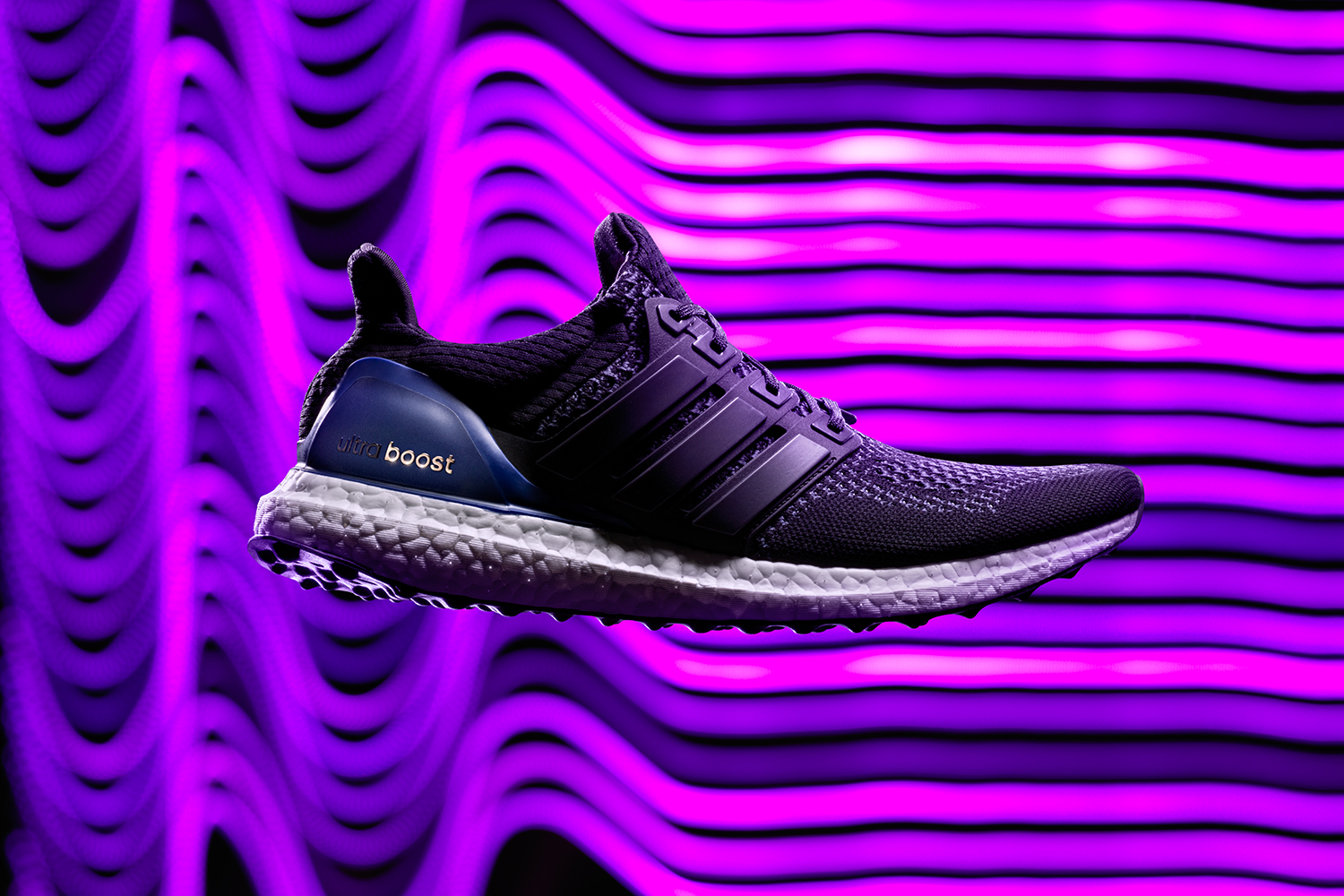 http://www.houyhnhnm.jp/news/images/SS15_ultra%20boost_01.jpg