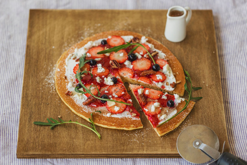 http://www.houyhnhnm.jp/news/images/pancakepizza.jpg